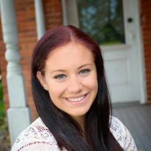 Meet your Posher, Carly